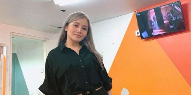 Pesan Menohok Mawar AFI Saat Perkenalkan Babysitter Baru