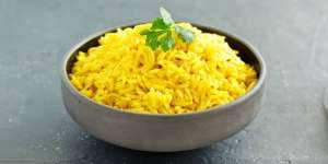 Super Praktis, Cara Buat Nasi Kuning Gurih di Rice Cooker 