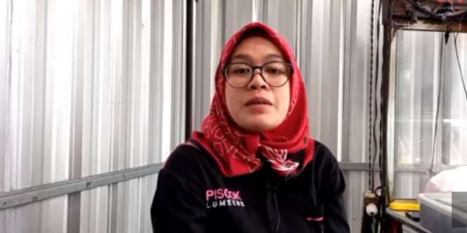 Kena PHK, Wanita Ini Justru Sukses Bikin Usaha Beromzet Rp90 Juta dan Hidupi 18 Karyawan