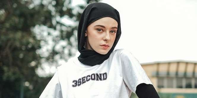 Clothing Brand Lokal 3Second dan Greenlight Bawa Adat Sunda dan Jalanan Kota untuk Melenggang di Paris Fashion Show