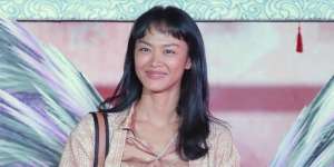 Cerita Kelly Tandiono Jalani Perawatan di Klinik Kecantikan Premium Dalam Negeri