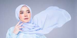 Trik Membuat Tulang Rahang Lebih Tegas Seperti Wajah Model