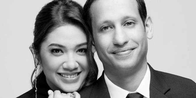 3 Gaya Franka Makarim, Istri Mas Menteri, Pakai Busana Etnik, Anggun dan Elegan