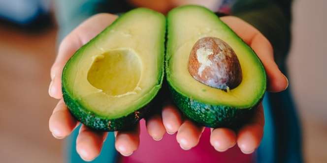 8 Manfaat Makan Alpukat Setiap Hari Bagi Kesehatan Tubuh yang Jarang Diketahui