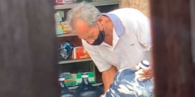 Viral! Yang Dilakukan si Pemilik Warung Sebelum Jual Galon Air Mineral Jadi Sorotan: 'Ya Ampun Aku Merinding'