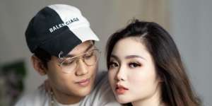 5 Sumber Kekayaan Vanessa Khong Tunangan Indra Kenz yang Tak Kalah Tajir