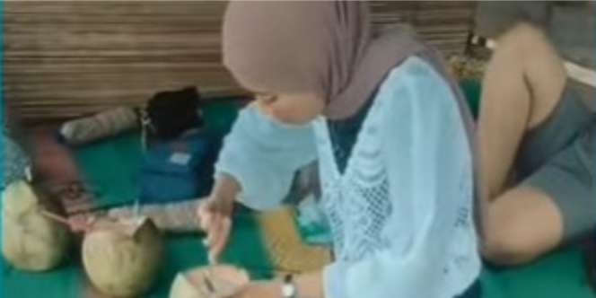 Minta Wanita Rekam Dirinya pas di Pantai, Si Cowok Malah Dapat Omongan Makjleb, Auto Kena Mental!