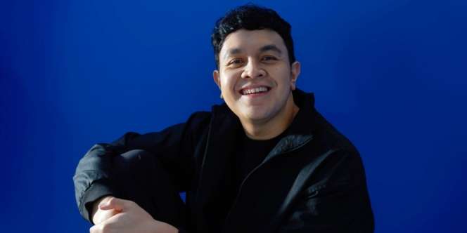 10 Tahun Berkarya di Dunia Musik, Tulus Melahirkan 'Manusia'