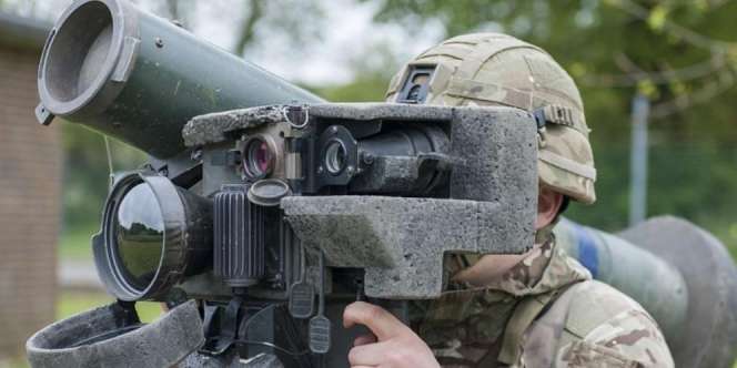 Mengenal Javelin, Senjata Mematikan Militer Ukraina Ditakuti Tank Rusia