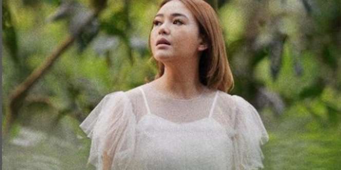 Sesuatu Tersingkap di Bawah Ketiak Amanda Manopo Bikin Fans Terkejut!