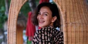 8 Potret Wanda Hamidah yang Kini Ramai Dicibir, Paras Mudanya Justru Bikin Salfok!