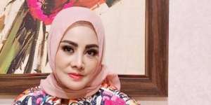 Potret Terbaru Cici Paramida Mantan Kekasih Ferry Irawan