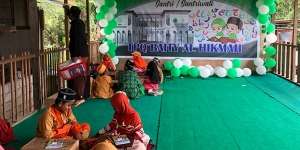 Kisah Ali Ridho Hidupi TPQ dengan Jualan Nasi Pecel