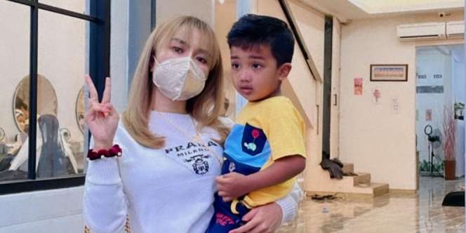 Medina Zein ke Suami Lukman Azhari : Gue Salah Apa, Gue Kurangnya Apa?