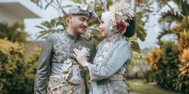 Venna Melinda dan Ferry Irawan Pamer Momen Intim Honeymoon