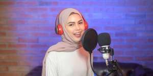 Podcast dan Storytelling Mulai Diminati, Begini Tips Jadi Storyteller ala Dewi Lestari