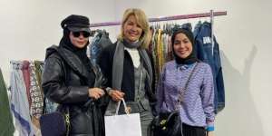 Brand Indonesia di Paris Fashion Show Unjuk Kesuksesan