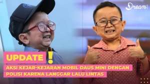 Aksi Kejar-kejaran Mobil Daus Mini dengan Polisi