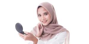 Hasil Glowing dan Tahan 12 Jam, Wardah Luncurkan Cushion Baru