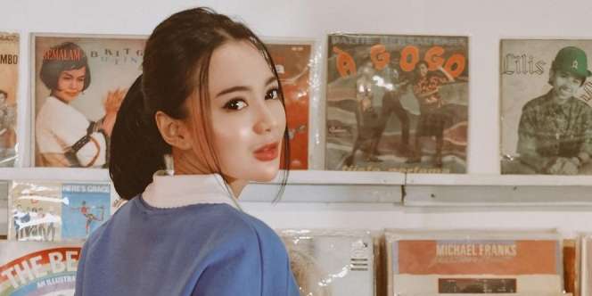 5 Potret Wika Salim Berani Kotor Main Off-Road, Pakaiannya Bikin Salfok!