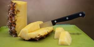 8 Manfaat Air Nanas Panas untuk Detoks Racun dan Meningkatkan Daya Tahan