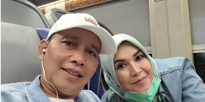 Potret Masa Muda Abdul Rozak Ayah Ayu Ting Ting, Disebut Mirip Jokowi