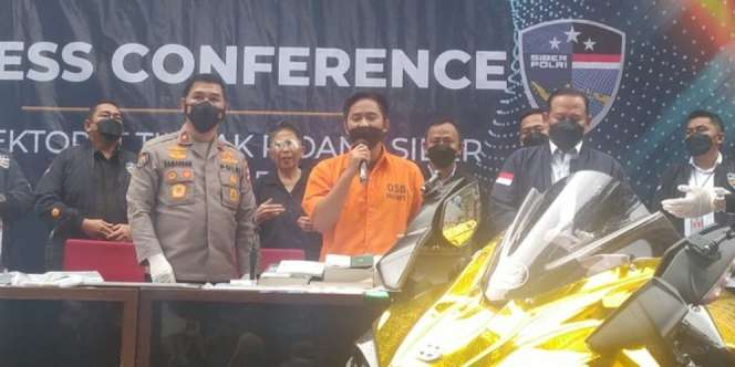 Ini Tujuan Sebenarnya Doni Salmanan Sengaja Pamer Kekayaan di Media Sosial