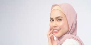 Tutorial Base Makeup Natural ala MUA Korea, Coba Yuk!