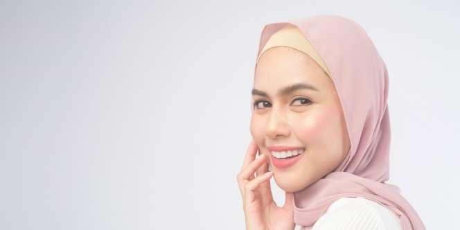 Tutorial Base Makeup Natural ala MUA Korea, Coba Yuk!