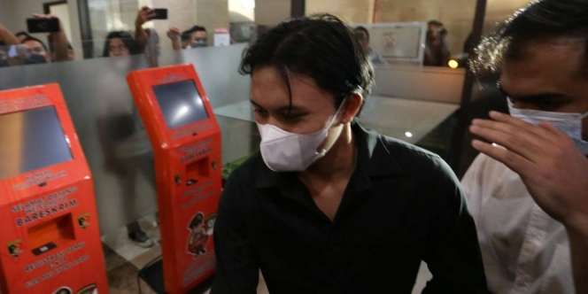 Rizky Febian Gunakan Uang dari Doni Salmanan Untuk Ini