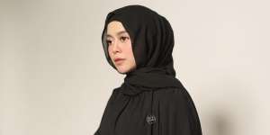 3 Boyish Look yang Simpel dan Minimalis ala Lesti Kejora