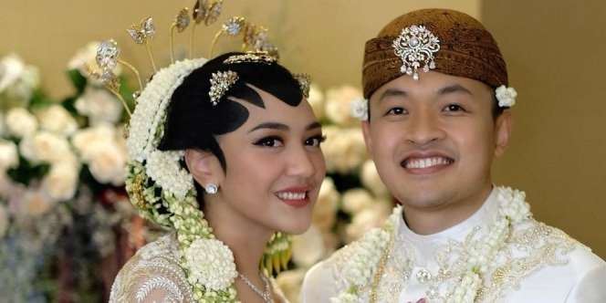 Sah! Anak Miliarder Chairul Tanjung, Putri Tanjung dan Guinandra Jatikusumo Resmi Menikah: Mahar Emas 199 Gram, Jokowi & SBY Jadi Saksi