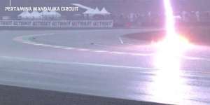 Duar! Viral Video Petir Menyambar Lintasan MotoGP Mandalika 2022 