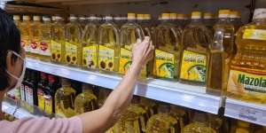 Daftar Harga Minyak Goreng di Berbagai Negara Termahal Rp76 Ribu/Liter, Indonesia Urutan Berapa?