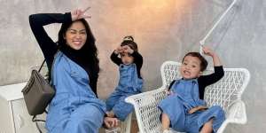 Tas Belasan Juta Jadi Mainan Putri Rachel Vennya, Netizen 'Menangis'