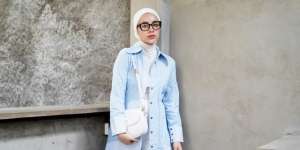 Referensi Outfit Busana Hijab untuk Bumil
