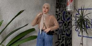 Tampil Trendi dengan Celana Denim Kulot di Akhir Pekan
