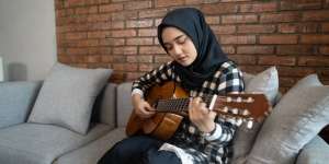 5 Aktivitas Kreatif yang Efektif Turunkan Level Stres
