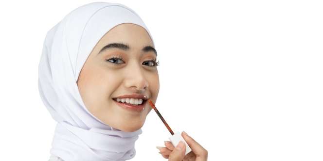 Mau Jadi Makeup Artist? Perhatikan 5 Langkah Ini