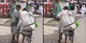 Viral Bapak Tua Renta Ini Rela Bertukar Posisi Menuntun Sepeda, Agar Anaknya Bisa Naik dan Tak Jalan