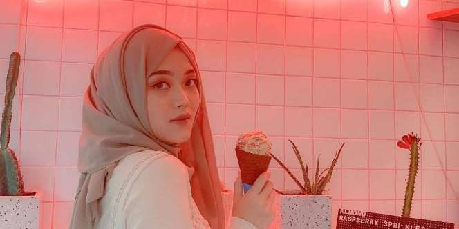 Penampilan Terbaru Putri Delina Bikin Melongo, Bobotnya Turun 16 Kilogram