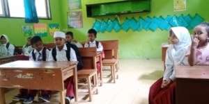 Takut Enggak Bisa Pulang, Siswa SD Ini Grogi Jawab Soal Berhitung, Warganet: Horor Banget