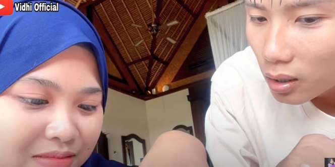 Viral Pasangan Kekasih Beda Negara, Ngobrolnya Pakai Google Translate