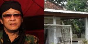 Potret Rumah Masa Kecil Deddy Dores yang Terlihat Rapi dan Bersih
