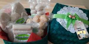 Borong Pempek, Nastar, dan Mooncake di Satu Tempat, PO Saja Pempek Garden dan Garden Cake