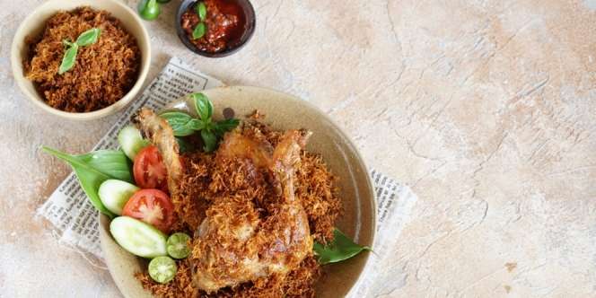 Berbahan Dasar Ayam, Aneka Masakan Lezat di Jakarta Ini Bikin Semangat Bangun Sahur