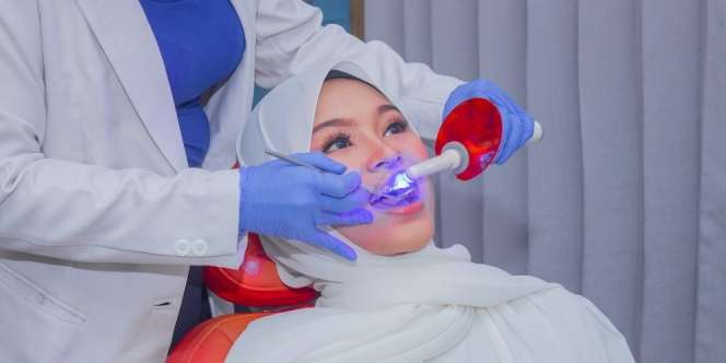 Tahu Beda Ortodontis dan Protodonsia? Yuk Kenali Spesialisasi Dokter Gigi dan Keahliannya