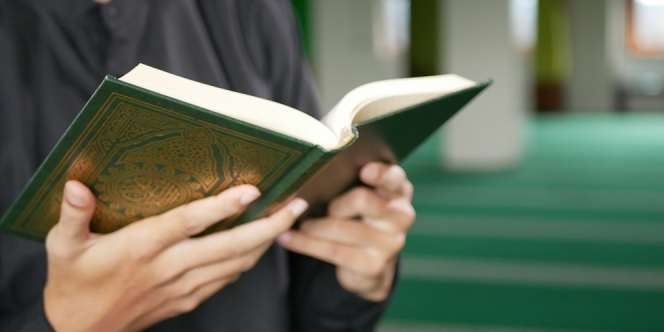 Hukum Bacaan Alif Lam Qomariah, Pengertian dan Contohnya dalam Surah Al Baqarah