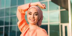 Tutorial Makeup Buka Puasa Bersama Agar Terlihat Lebih Segar