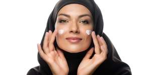 Mengenal Astaxanthin, Super Antioksidan yang Bisa Membuat Wajah Glowing